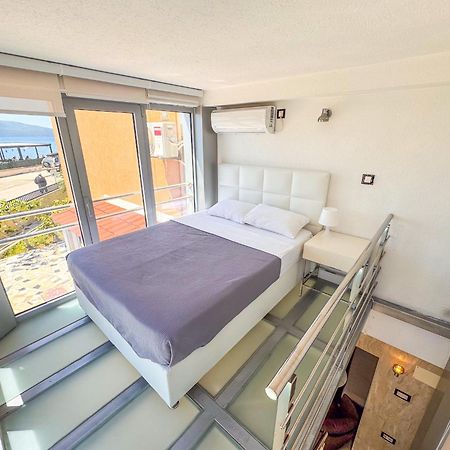 Qumi Apartments Tivat Eksteriør bilde